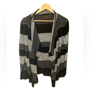 Victor Alfaro black/gray women’s striped‎ cardigan size large NWT